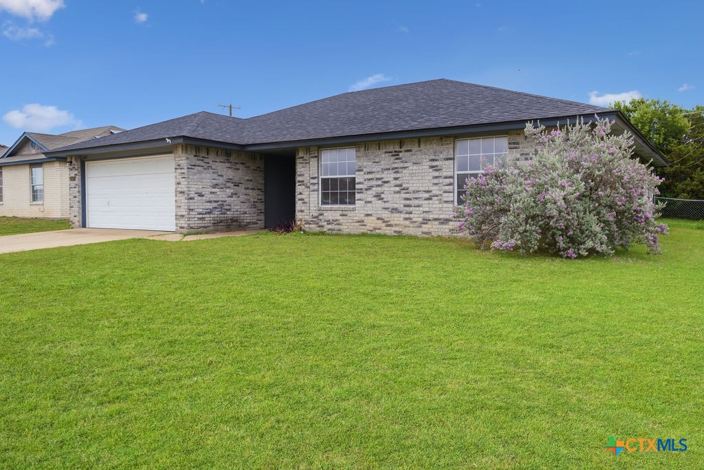 4600 Ledgestone Drive Property Photo 3