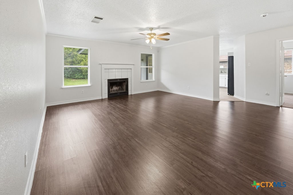 4600 Ledgestone Drive Property Photo 5