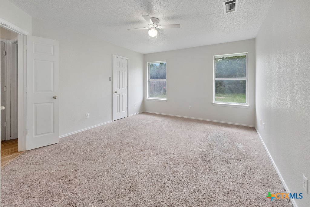 4600 Ledgestone Drive Property Photo 8