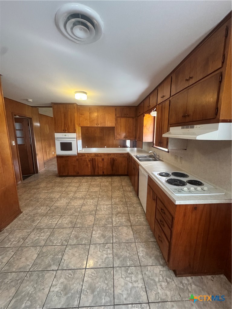 4702 Aster Lane Property Photo 6