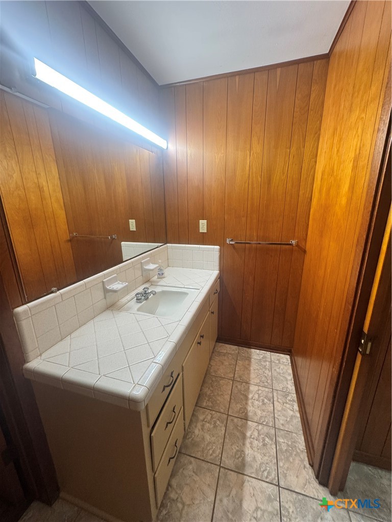 4702 Aster Lane Property Photo 9