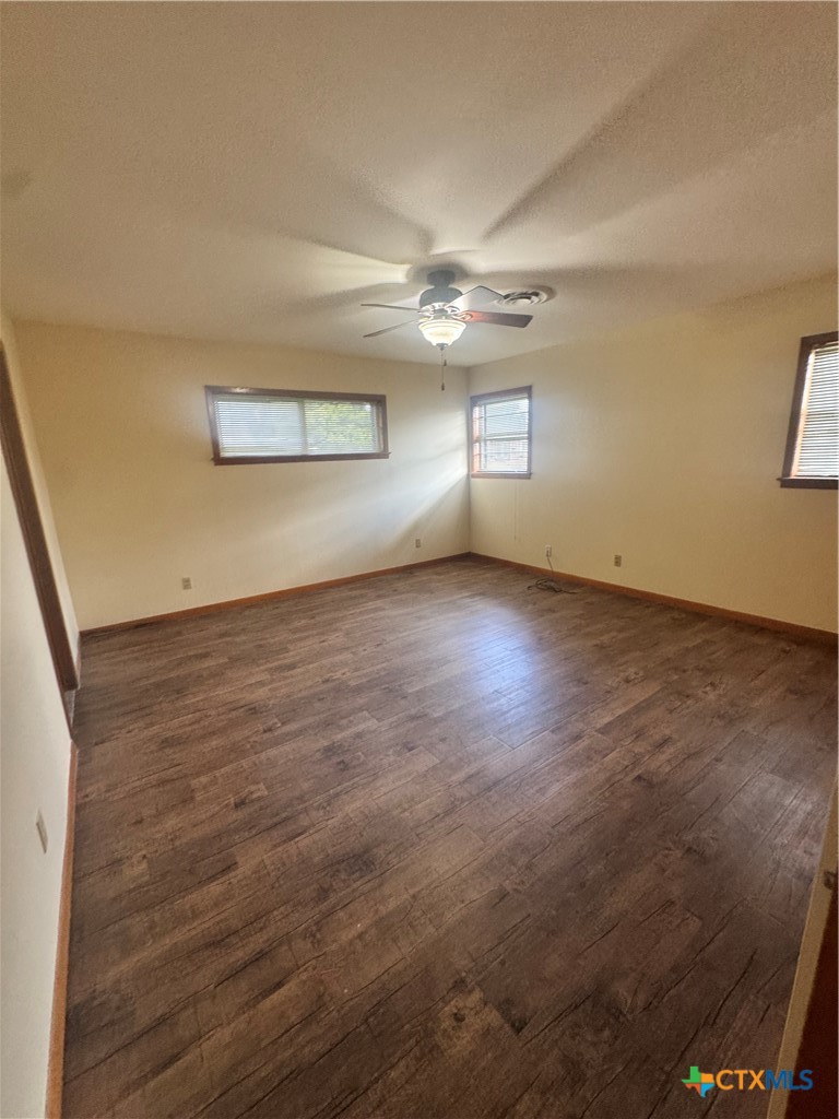 4702 Aster Lane Property Photo 13