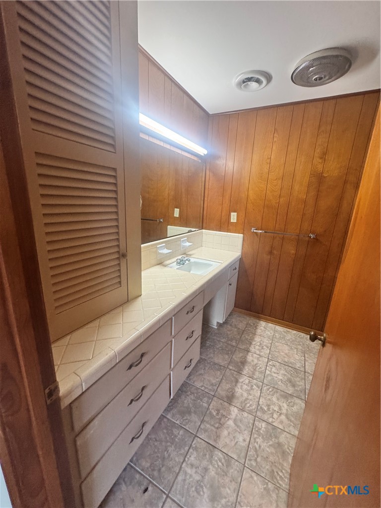 4702 Aster Lane Property Photo 18