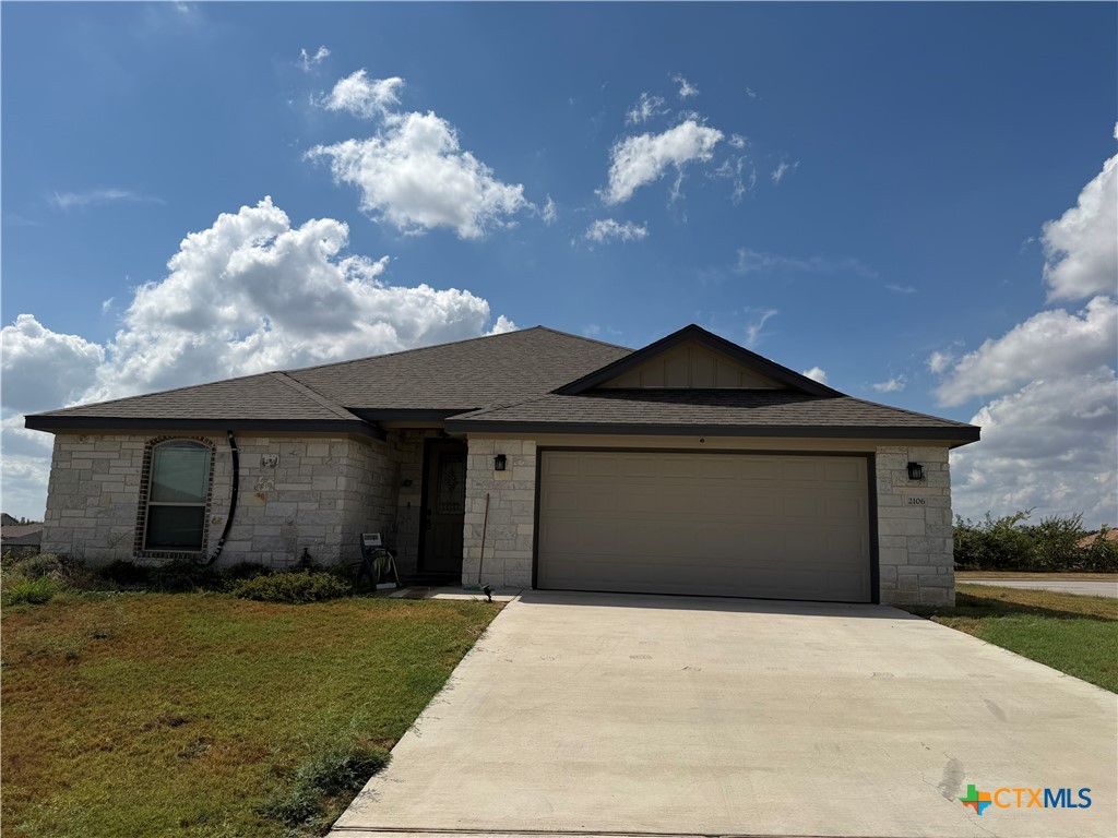 2106 Blackhawk Loop Property Photo 1