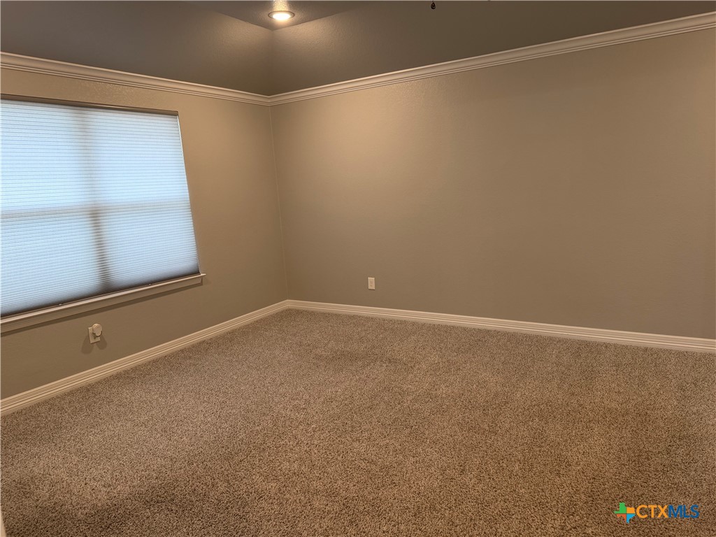 2106 Blackhawk Loop Property Photo 12