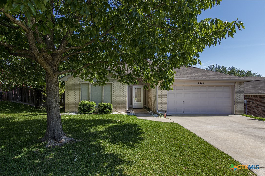 7318 Tanglehead Drive Property Photo 1