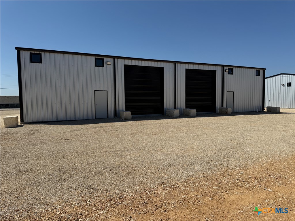 6316 Fm 2484 2b Property Photo 7