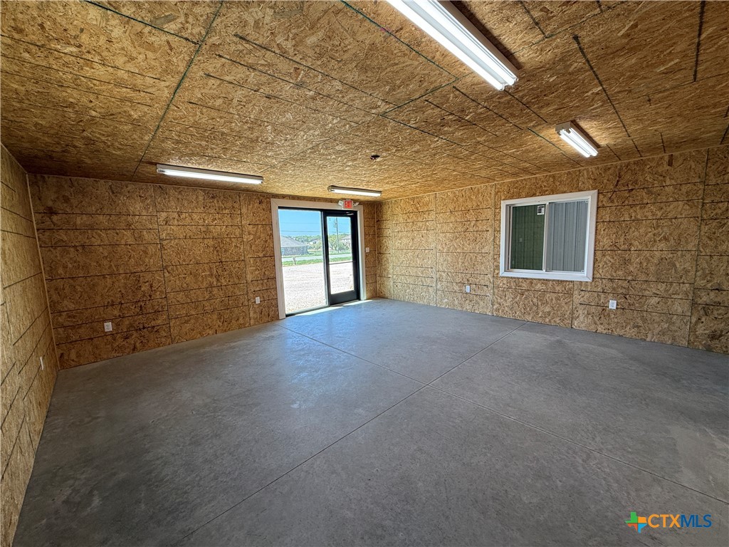 6316 Fm 2484 2b Property Photo 10