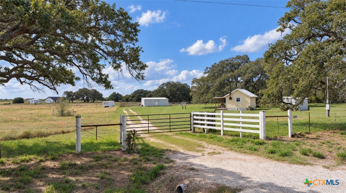 2491 E Fannin Street Property Photo 1