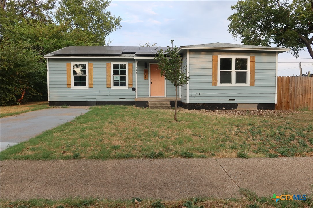 508 Crockett Drive Property Photo 1