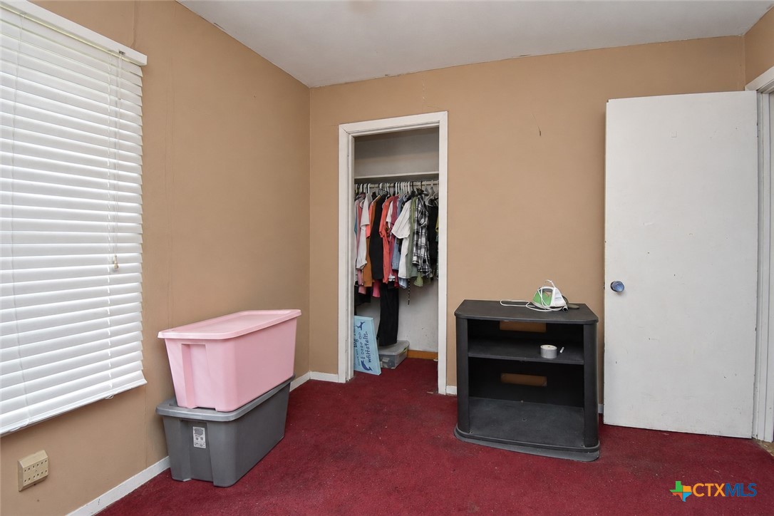 1310 Meadowview Drive Property Photo 10