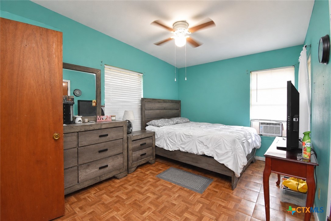 1310 Meadowview Drive Property Photo 11
