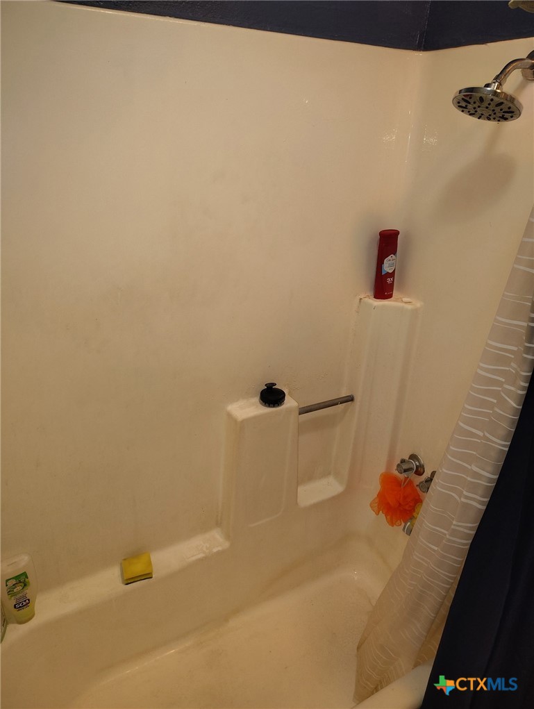 506 Esther Circle Property Photo 7