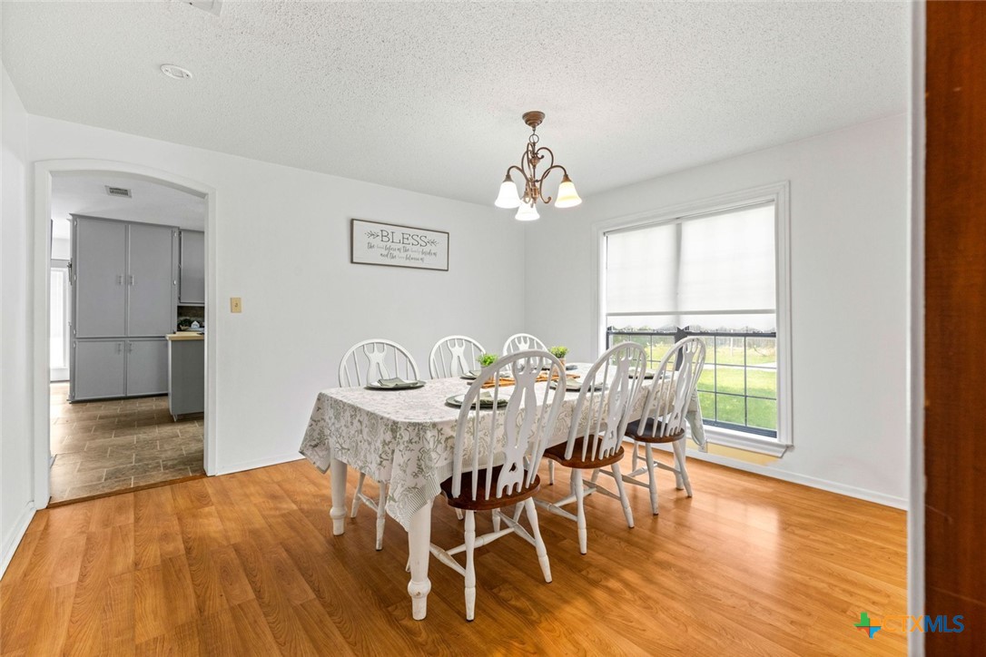 116 S Hackberry Avenue Property Photo 7