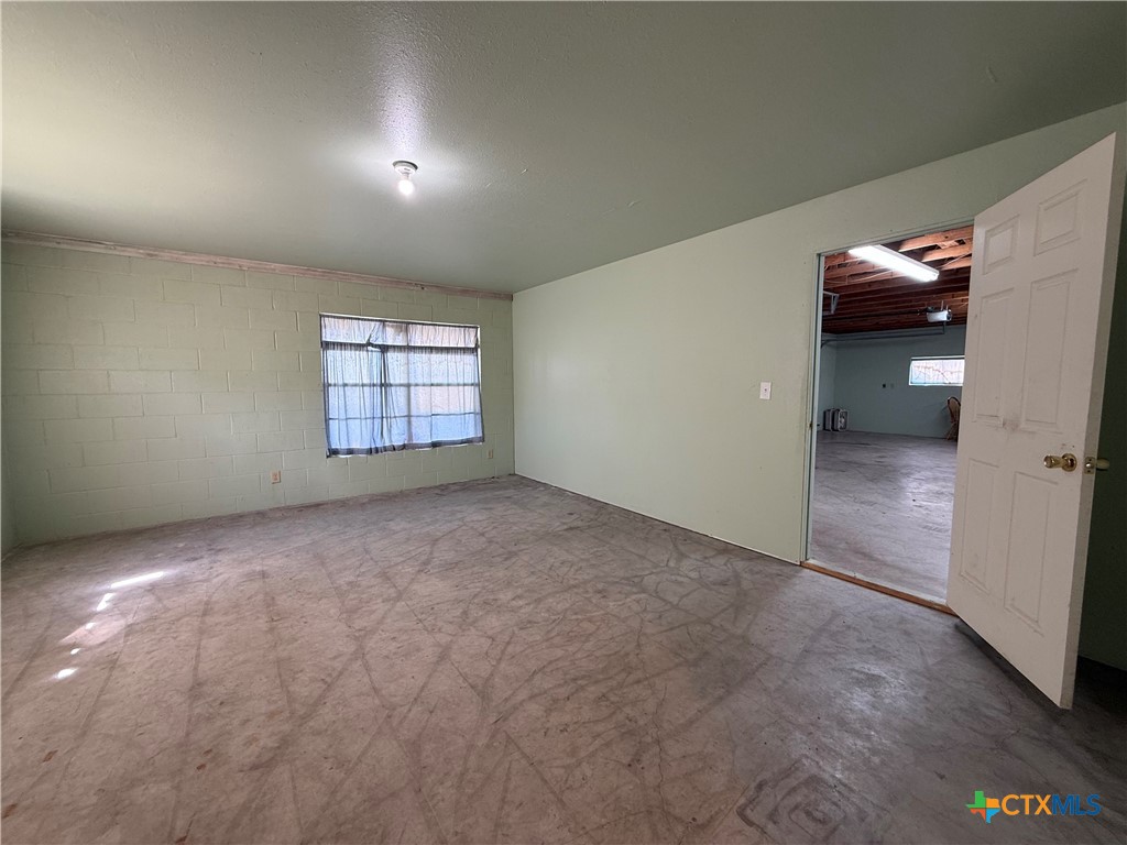 465 Blake Street Property Photo 9