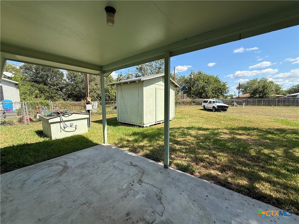 465 Blake Street Property Photo 13