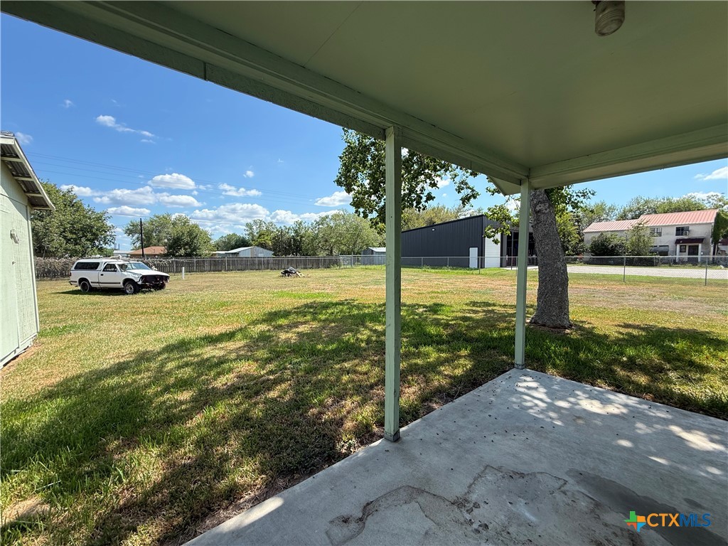 465 Blake Street Property Photo 17