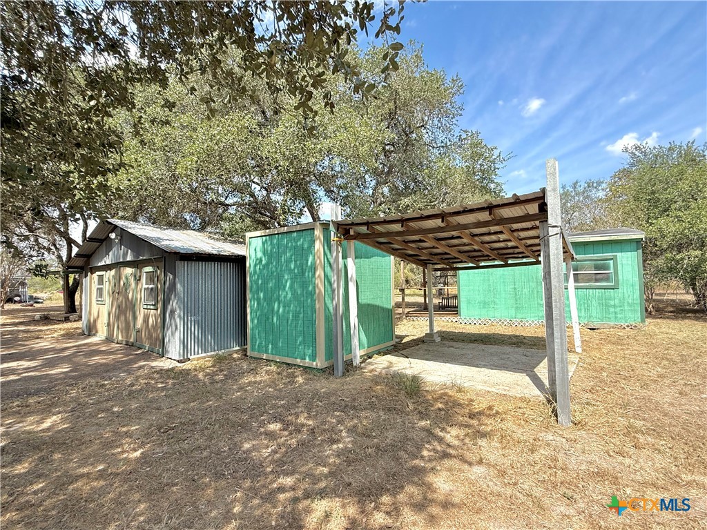 201 Sandra Lane Property Photo 12