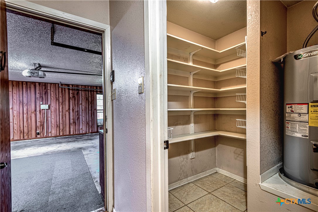 3901 Laurel Road Property Photo 17