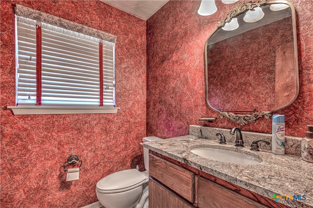 3901 Laurel Road Property Photo 19