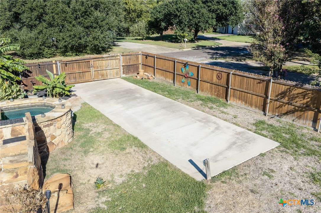 3901 Laurel Road Property Photo 44