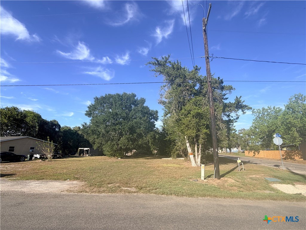 506 N East St Property Photo 1