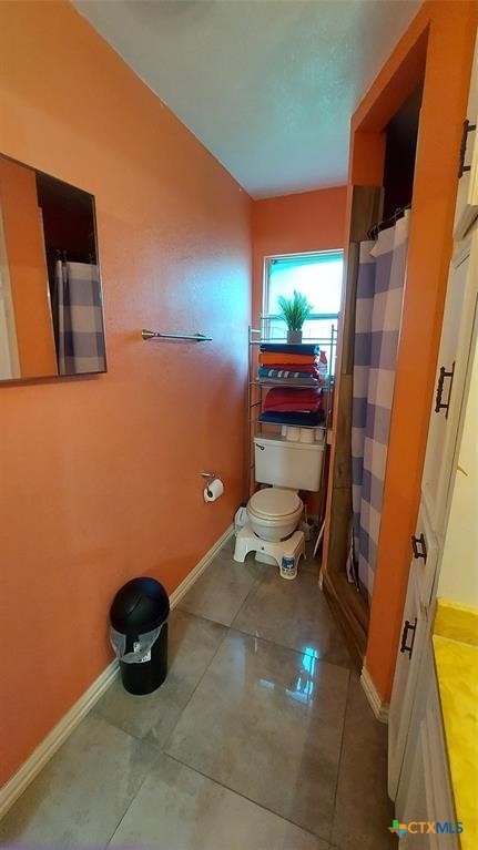 2303 Dover Road Property Photo 9