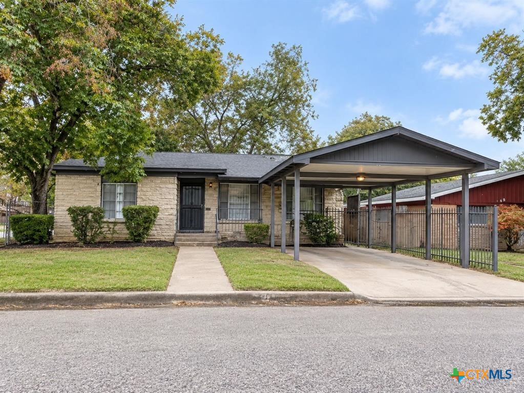 350 Cosgrove Street Property Photo 1