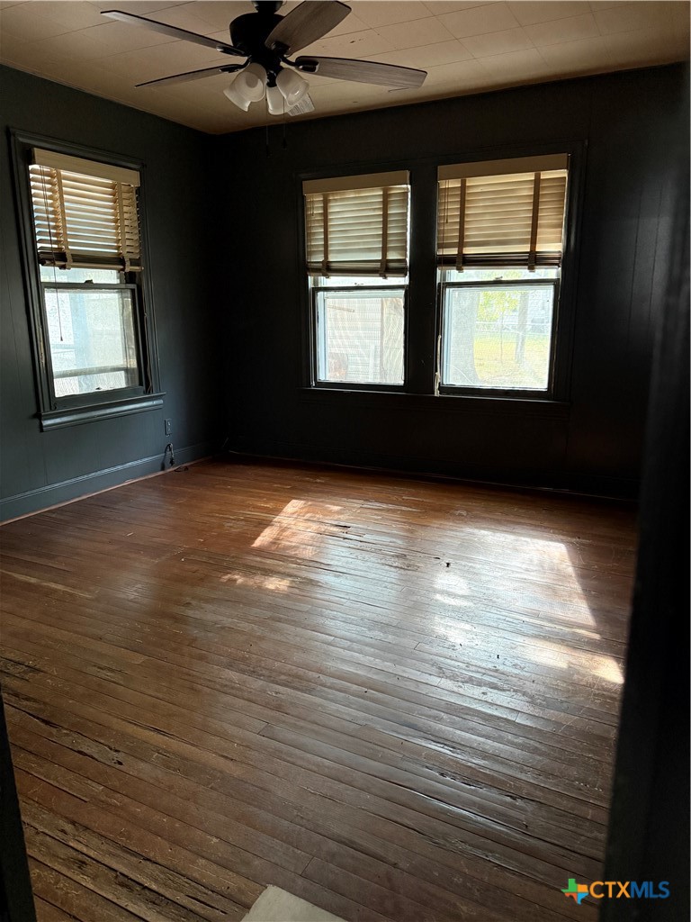 2701 Nightingale Street Property Photo 6