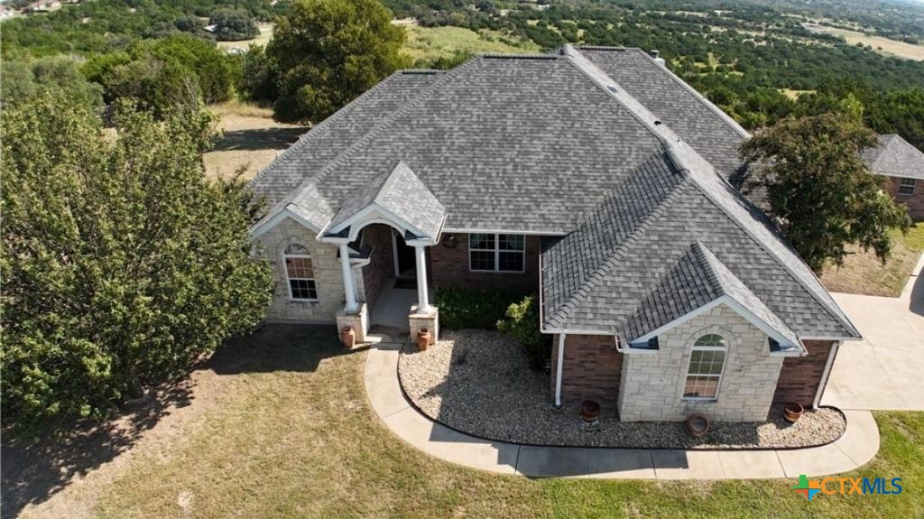 2907 Wild Horse Circle Property Photo 2