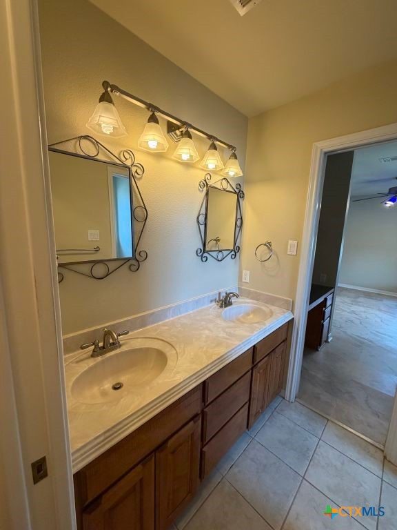 2907 Wild Horse Circle Property Photo 7