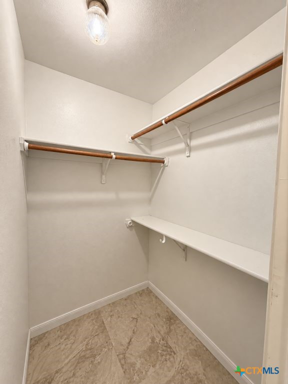 2907 Wild Horse Circle Property Photo 11