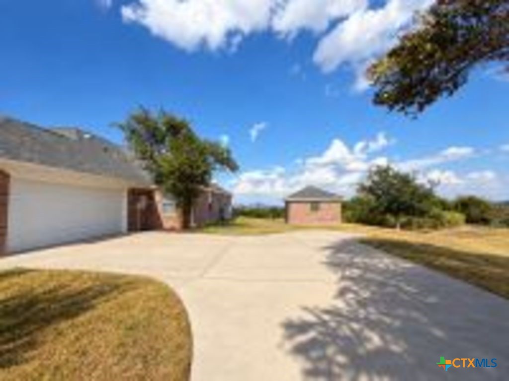 2907 Wild Horse Circle Property Photo 29