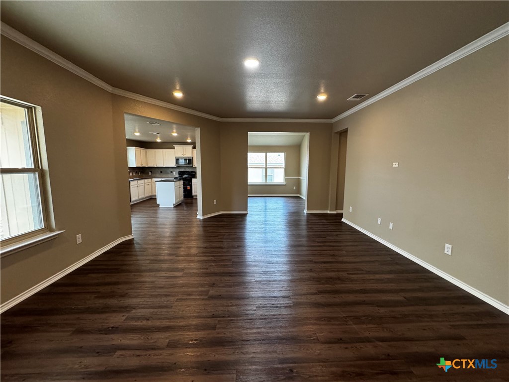 1708 Cline Drive Property Photo 3