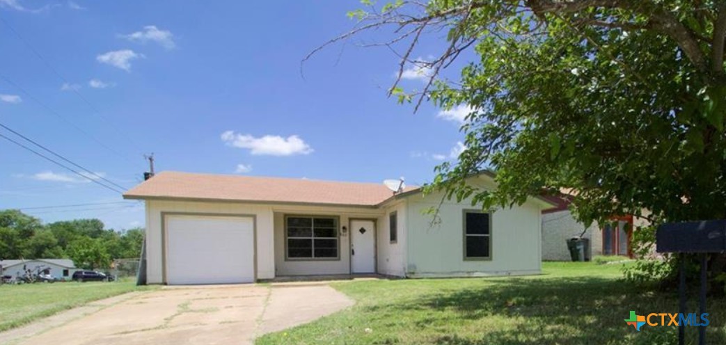 802 E Irvin Avenue Property Photo 1