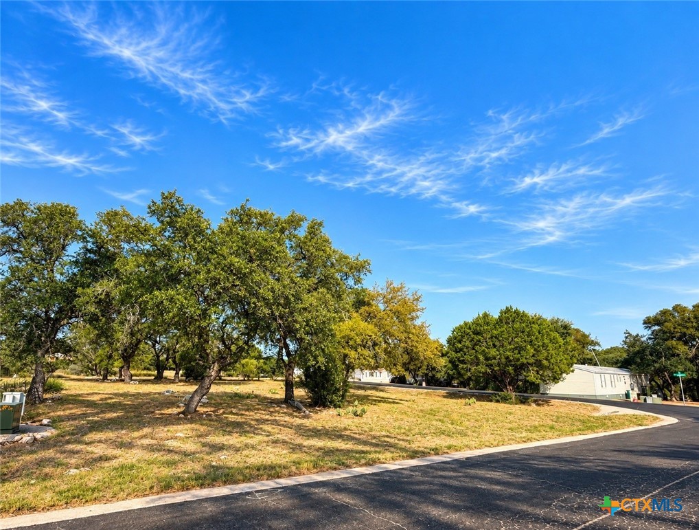 1701 Fox Foot Property Photo 10