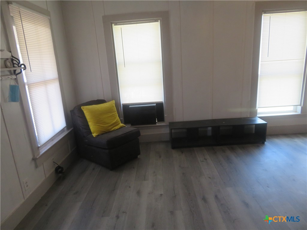 308 N Pumphrey Property Photo 5