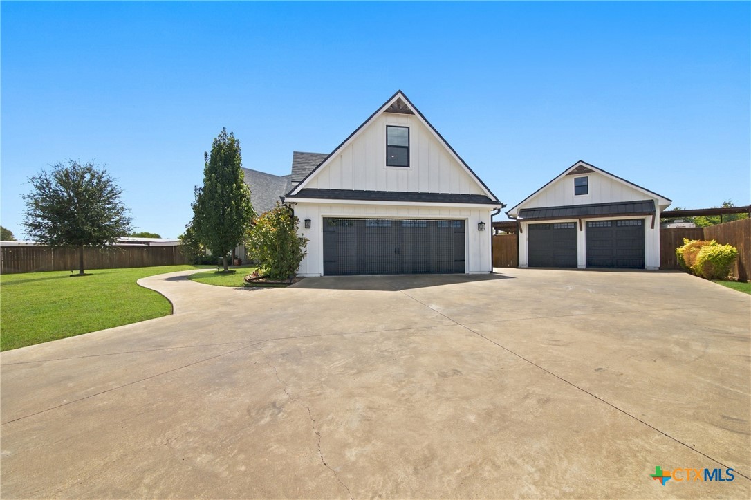 411 Goates Road Property Photo 3
