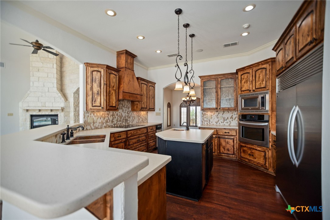 6903 Fm 236 Property Photo 12