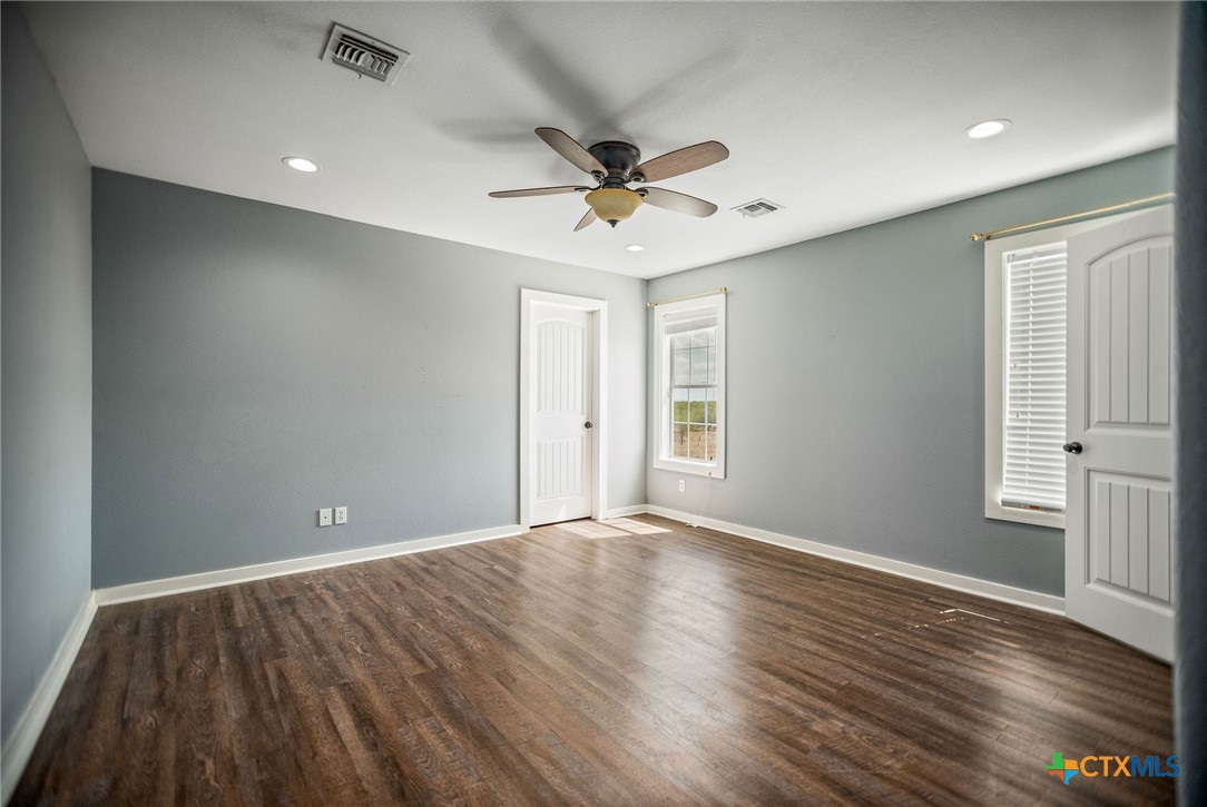6903 Fm 236 Property Photo 38