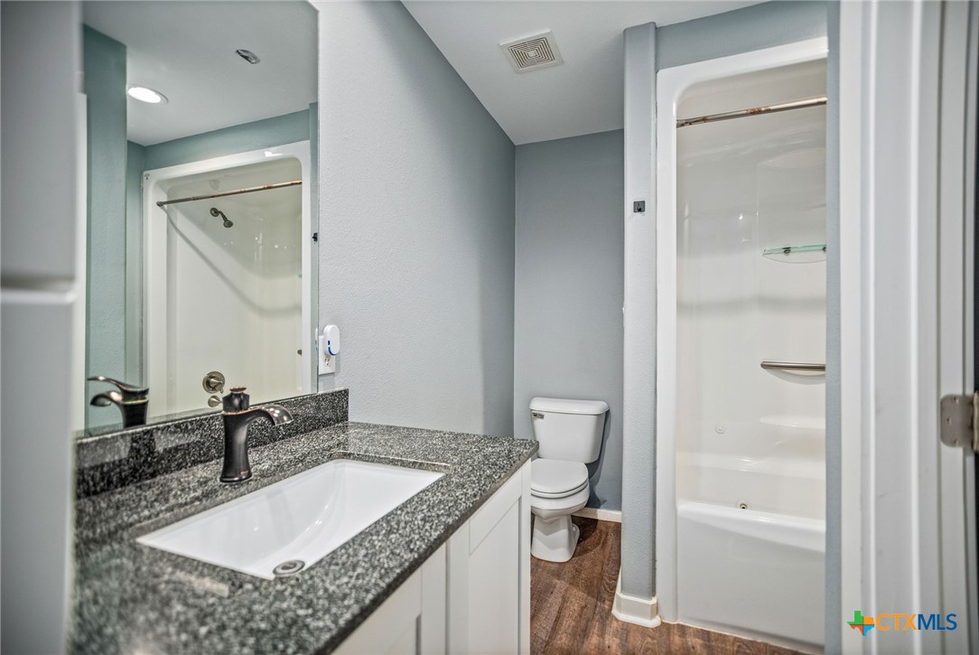 6903 Fm 236 Property Photo 39