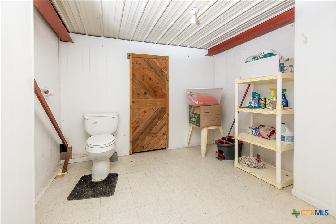 54 S Hampton Drive Property Photo 23