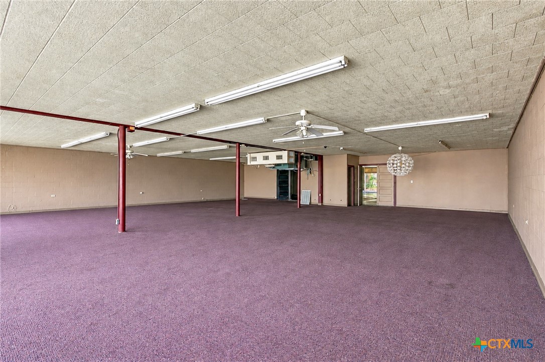 805 E Rio Grande Street Property Photo 15