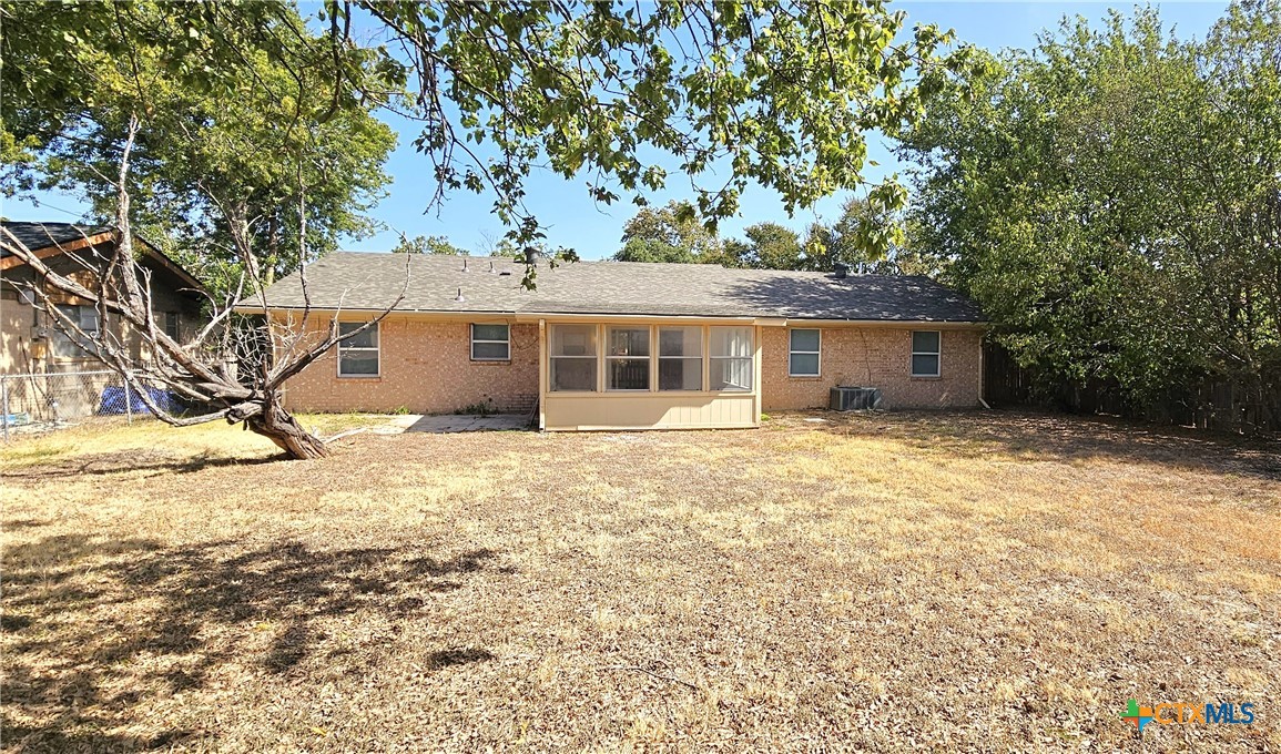 205 Rose Avenue Property Photo 2