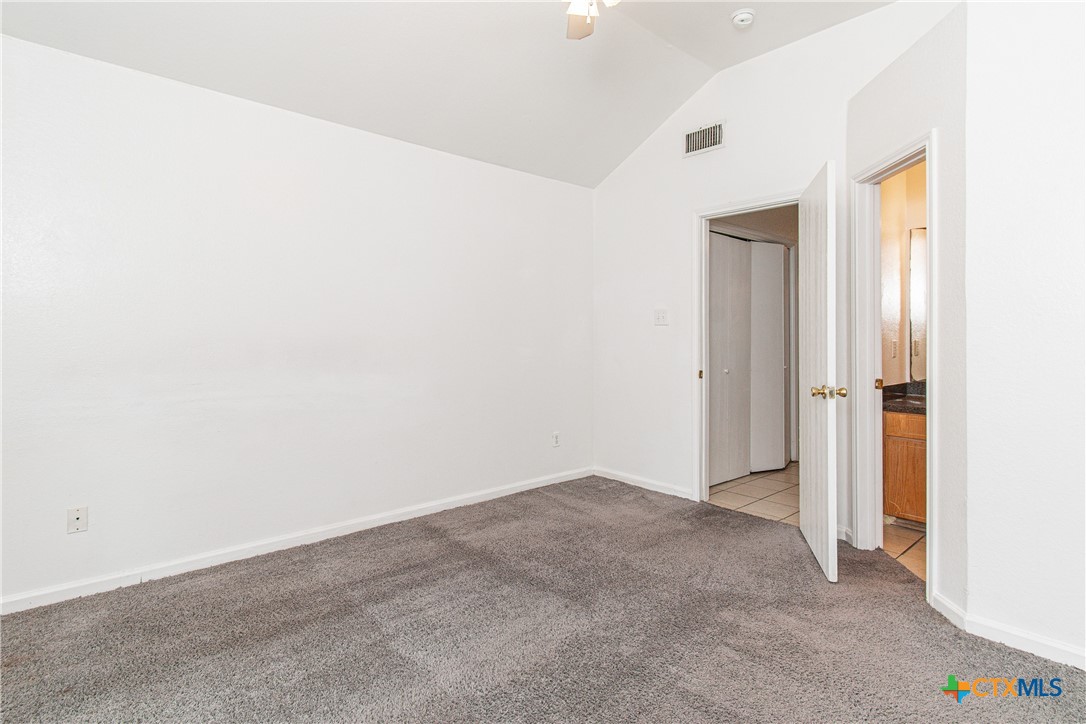 4303 Alan Kent Drive D Property Photo 9