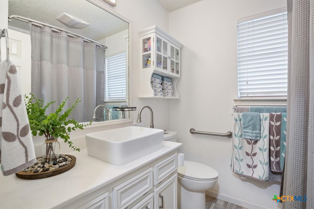 5315 Denmans Loop Property Photo 18