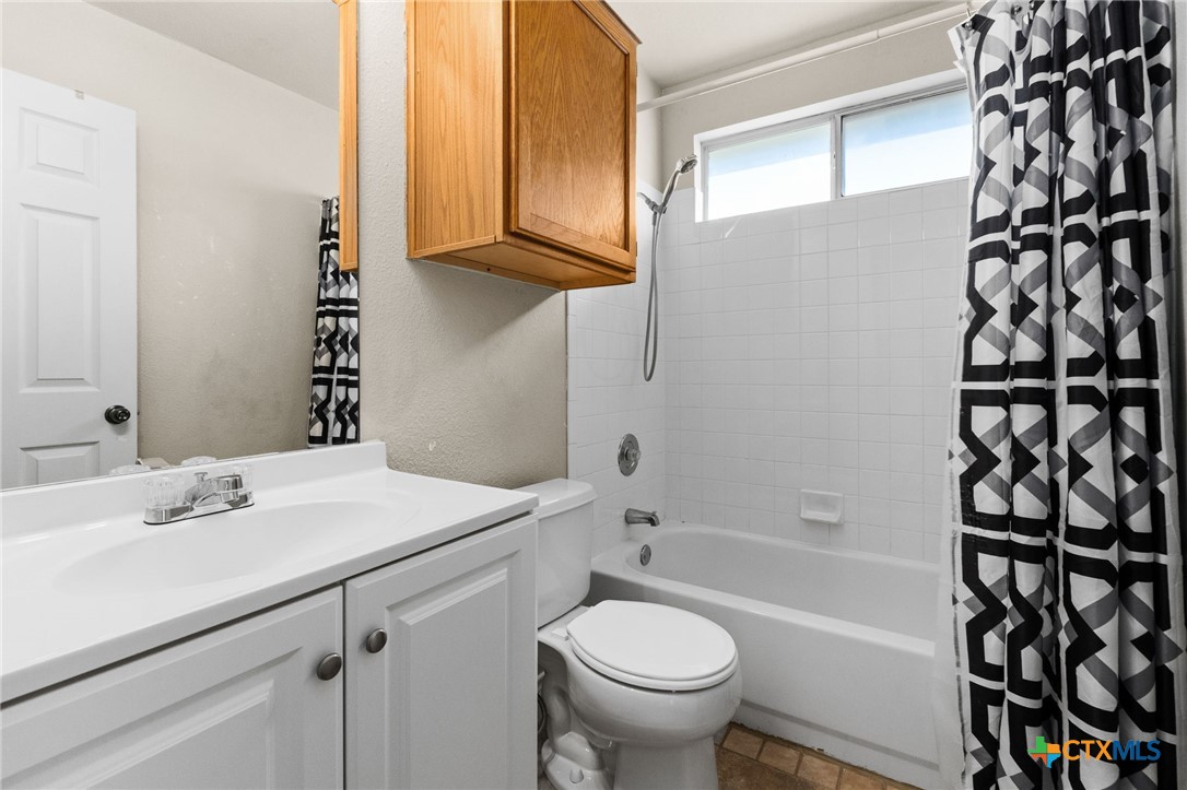 2319 Schwald Road Property Photo 12