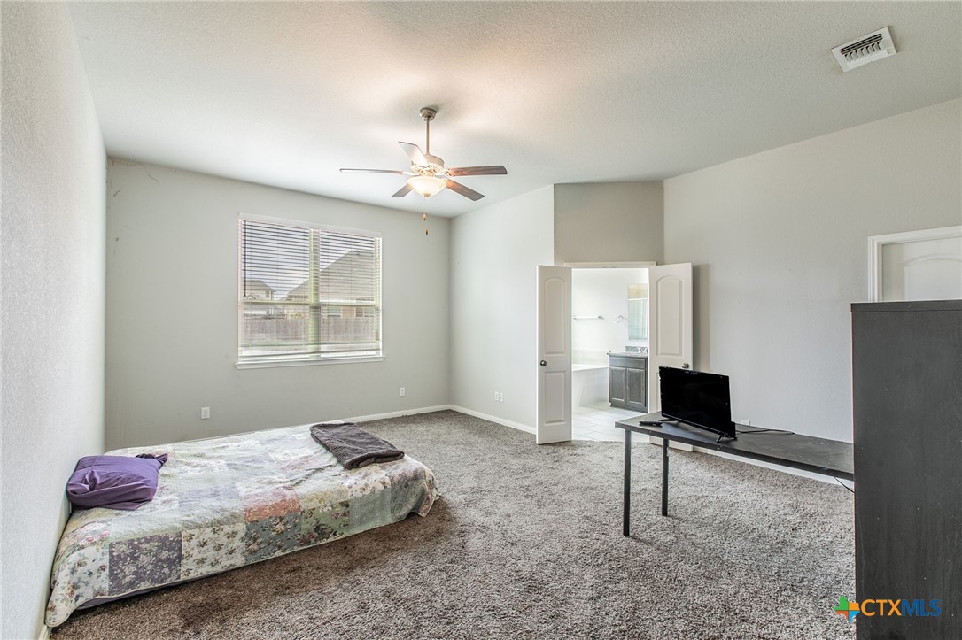 1652 Hillside Drive Property Photo 8