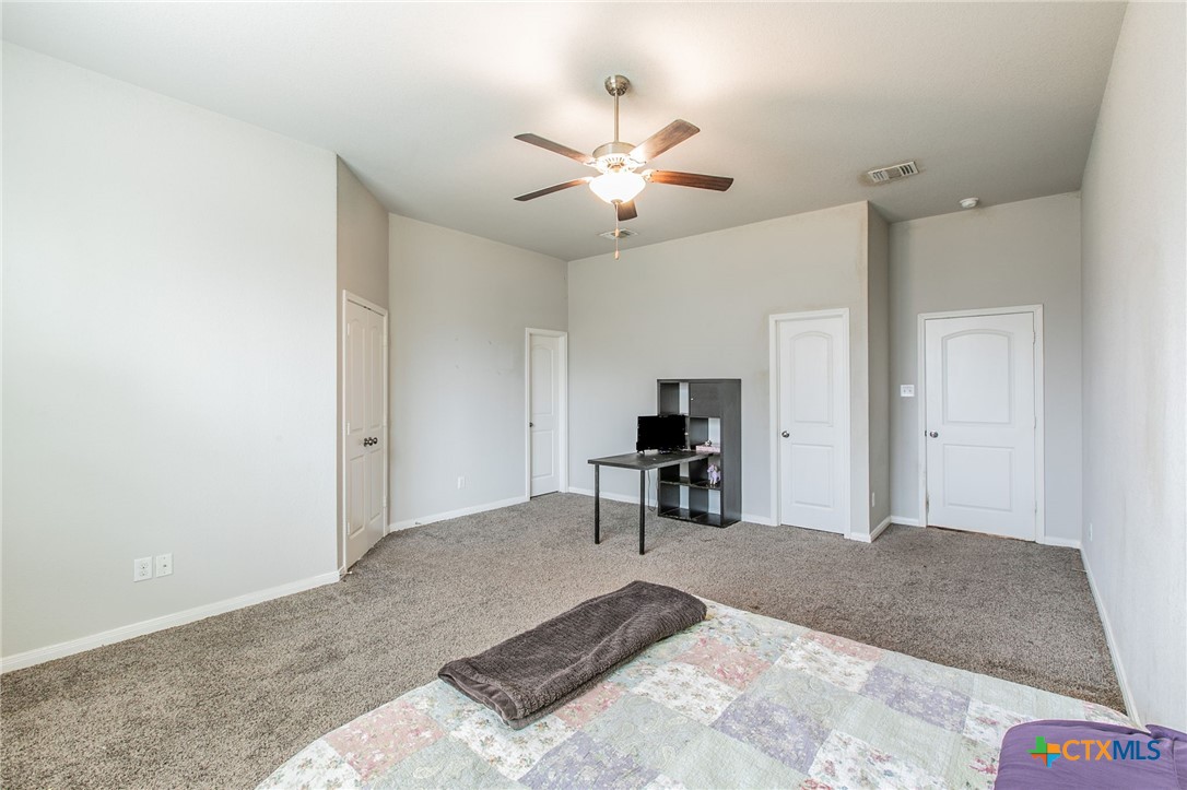 1652 Hillside Drive Property Photo 10