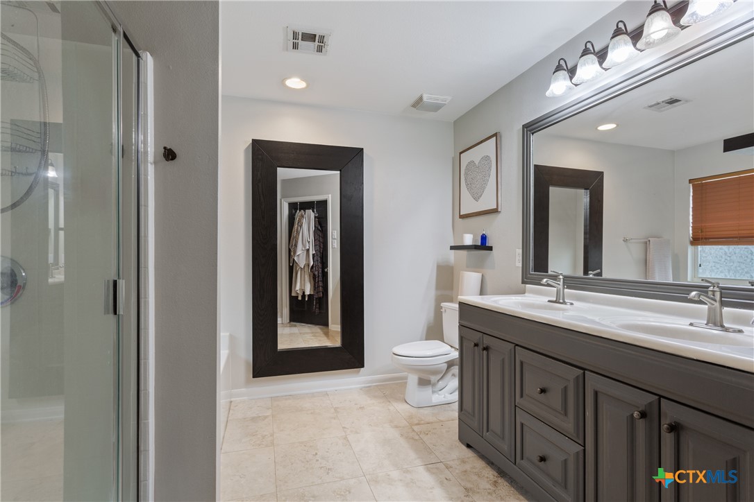 8009 Hawthorn Property Photo 13